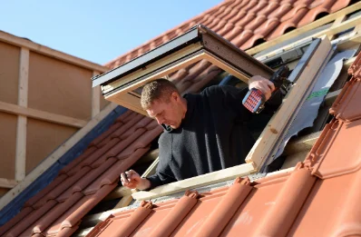 Pose de fenêtres de toit Velux au Puid